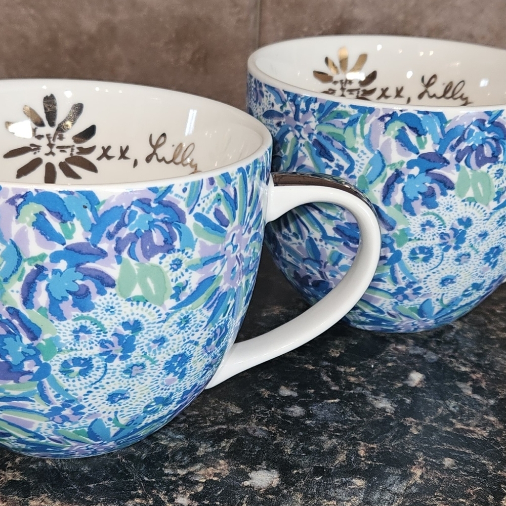 Lilly Pulitzer Blue Floral Mug Set